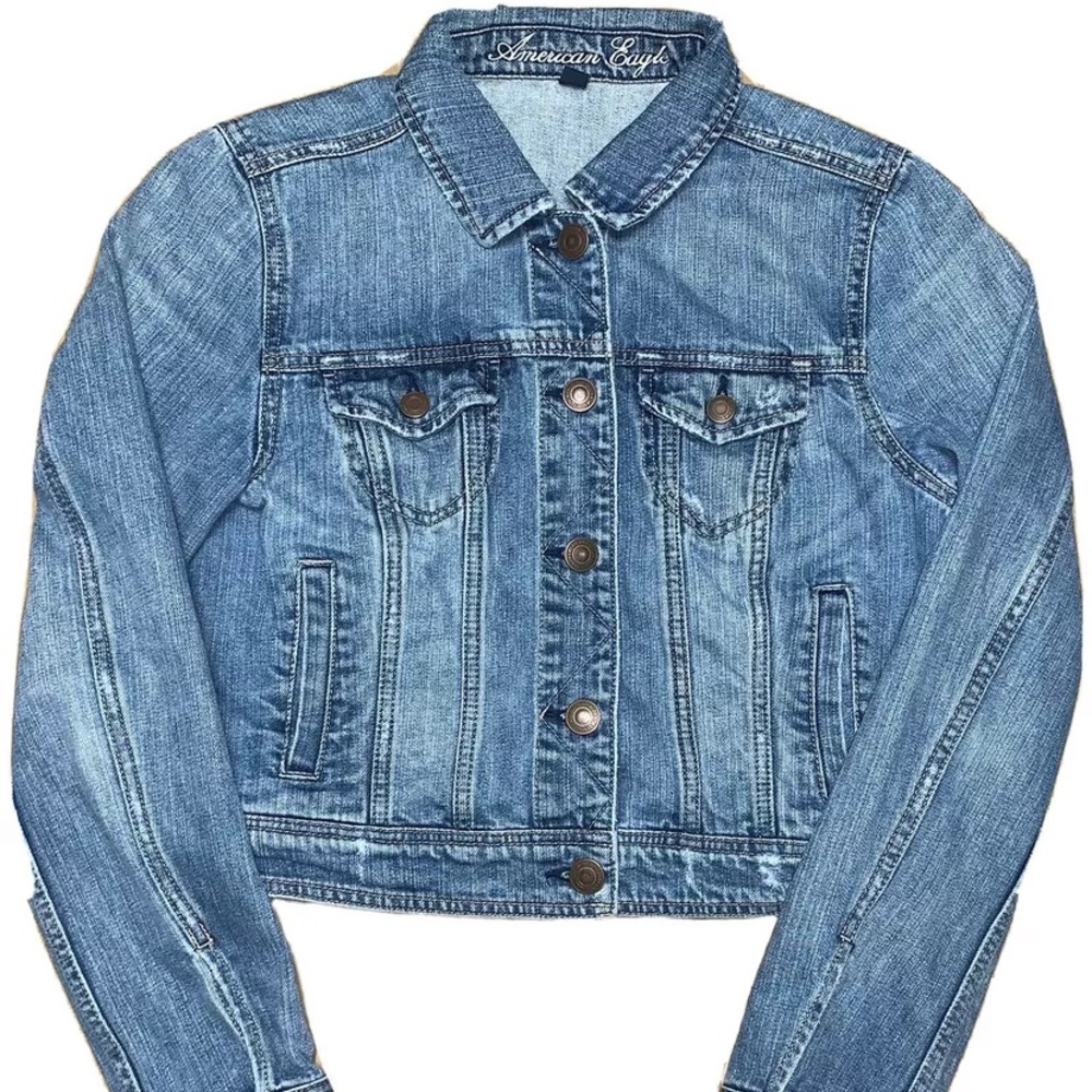 American Eagle Women’s Large Denim Jean Jacket - Light Blue